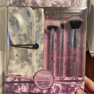 Real‎ techniques brush set